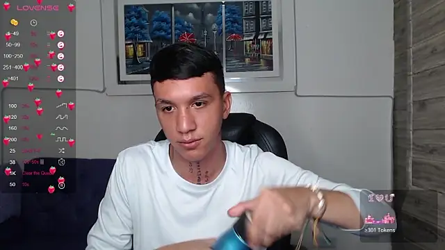 Stripchat gay sex cam aaronthomas_